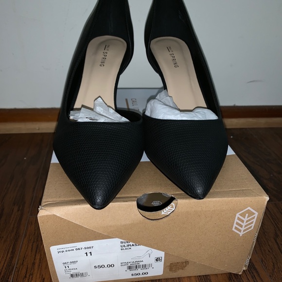 Faux snake skin pointed toe heels - Picture 2 of 5